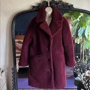 Lucky Brand claret teddy coat. S.